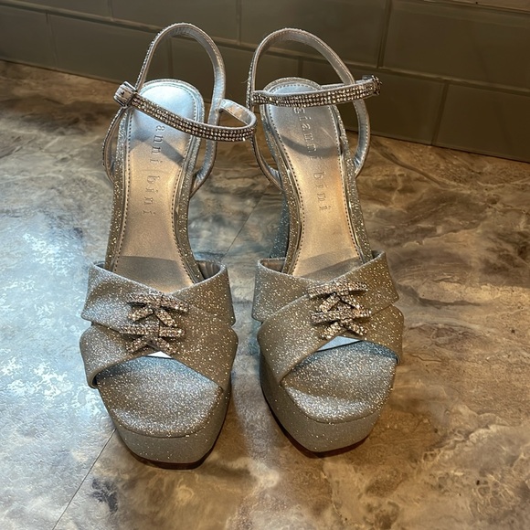 Gianni Bini  Silver Glitter Rhinestone’s Platform Heels main image 5
